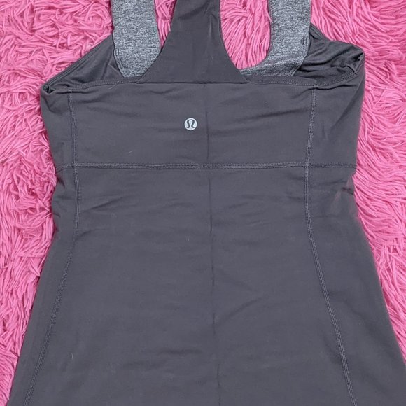 Lululemon - Picture 2 of 2